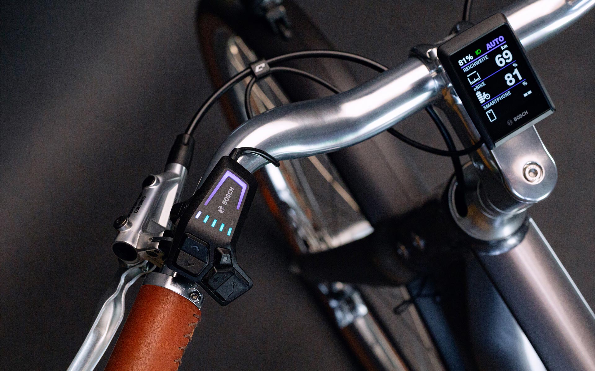 The FlowApp enables customised riding modes, profiles and route planning. GPS tracking is also possible via ConnectModule to protect against theft. With the intuitive on-board operating concept consisting of LED Remote and Kiox display, all central functions are easily accessible at all times.